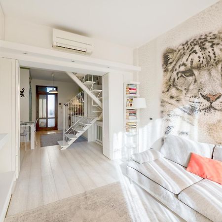 ミラノBright Loft - Free Private Parkingアパートメント エクステリア 写真