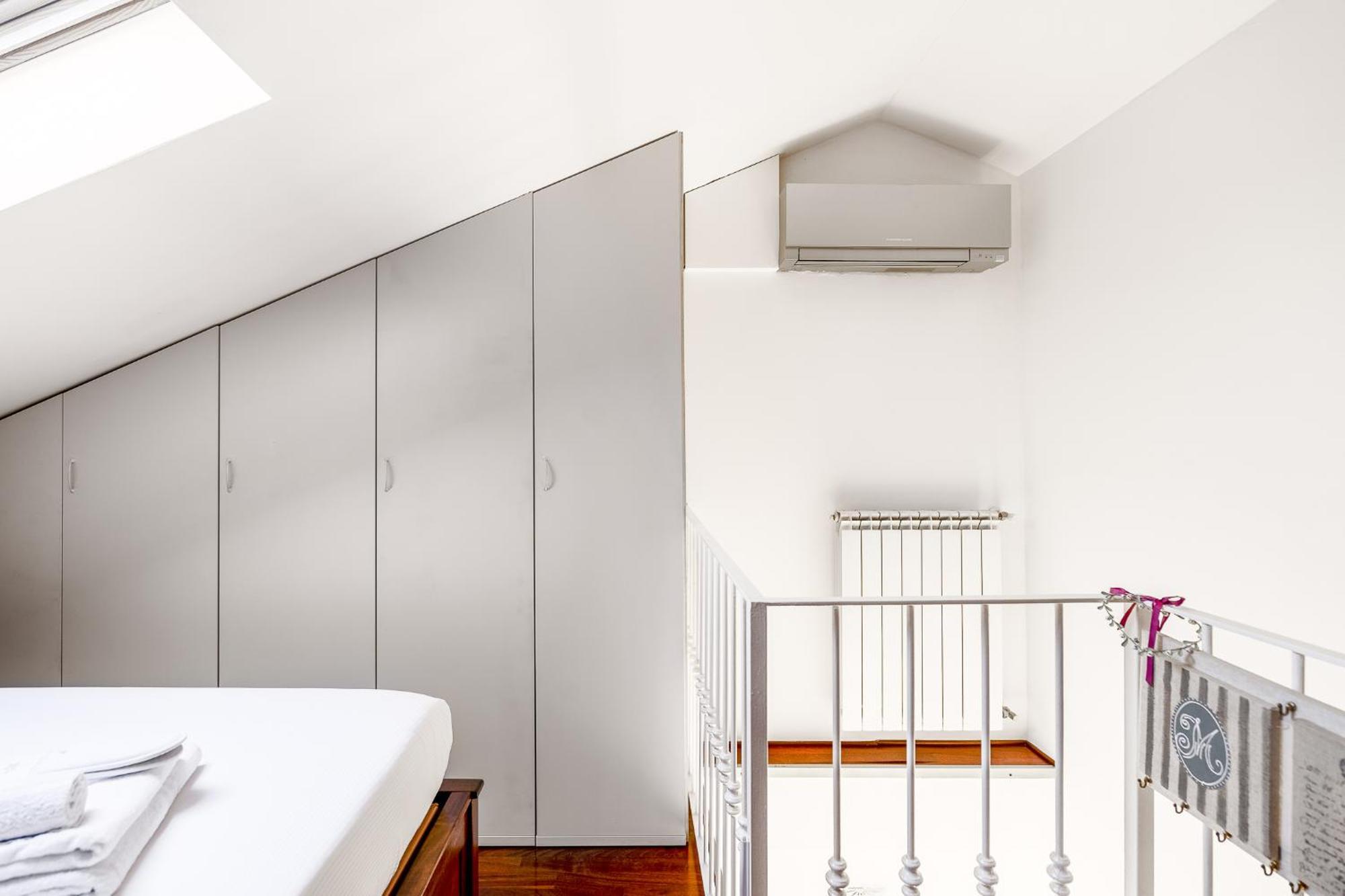 ミラノBright Loft - Free Private Parkingアパートメント エクステリア 写真