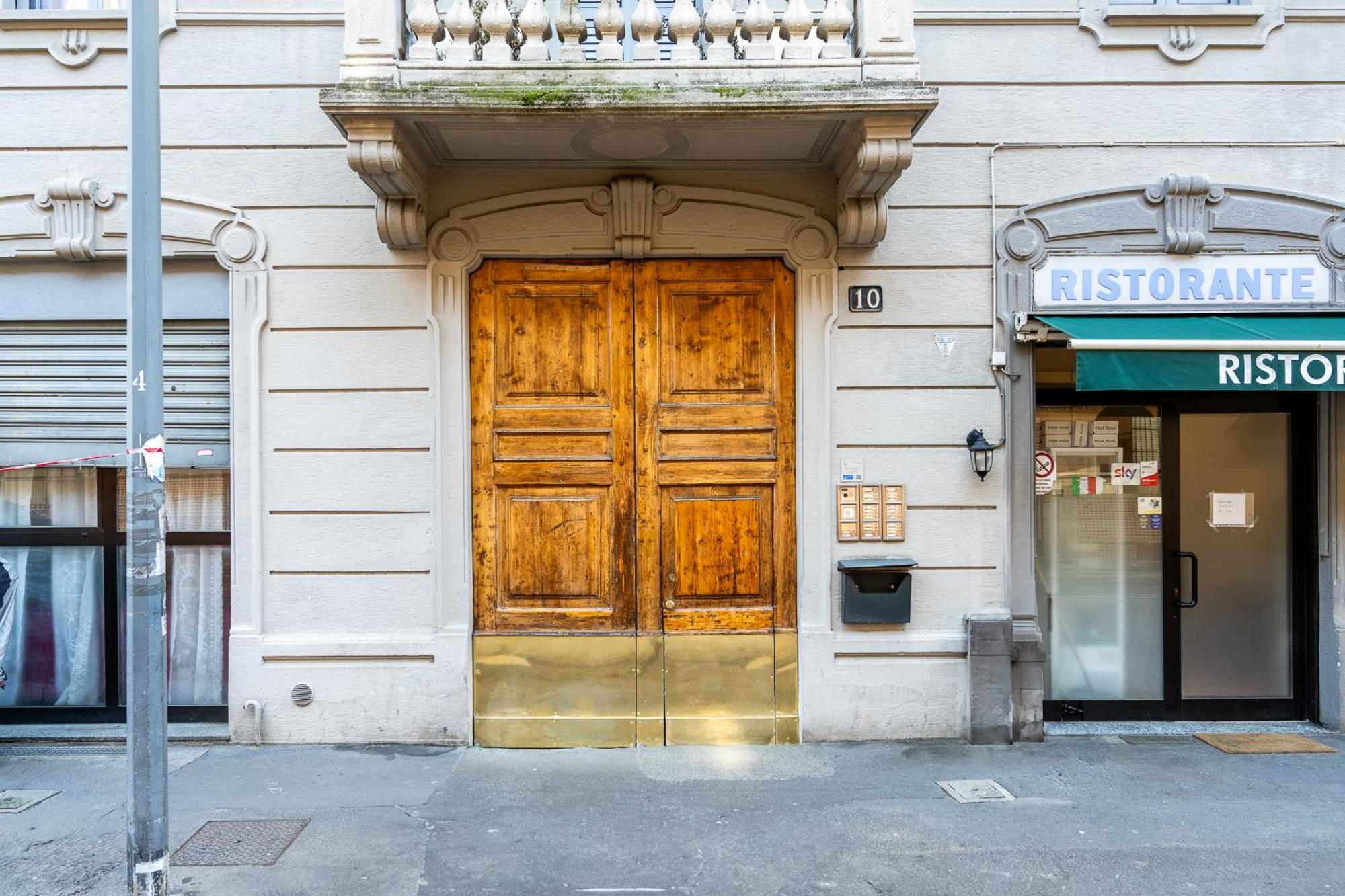 ミラノBright Loft - Free Private Parkingアパートメント エクステリア 写真